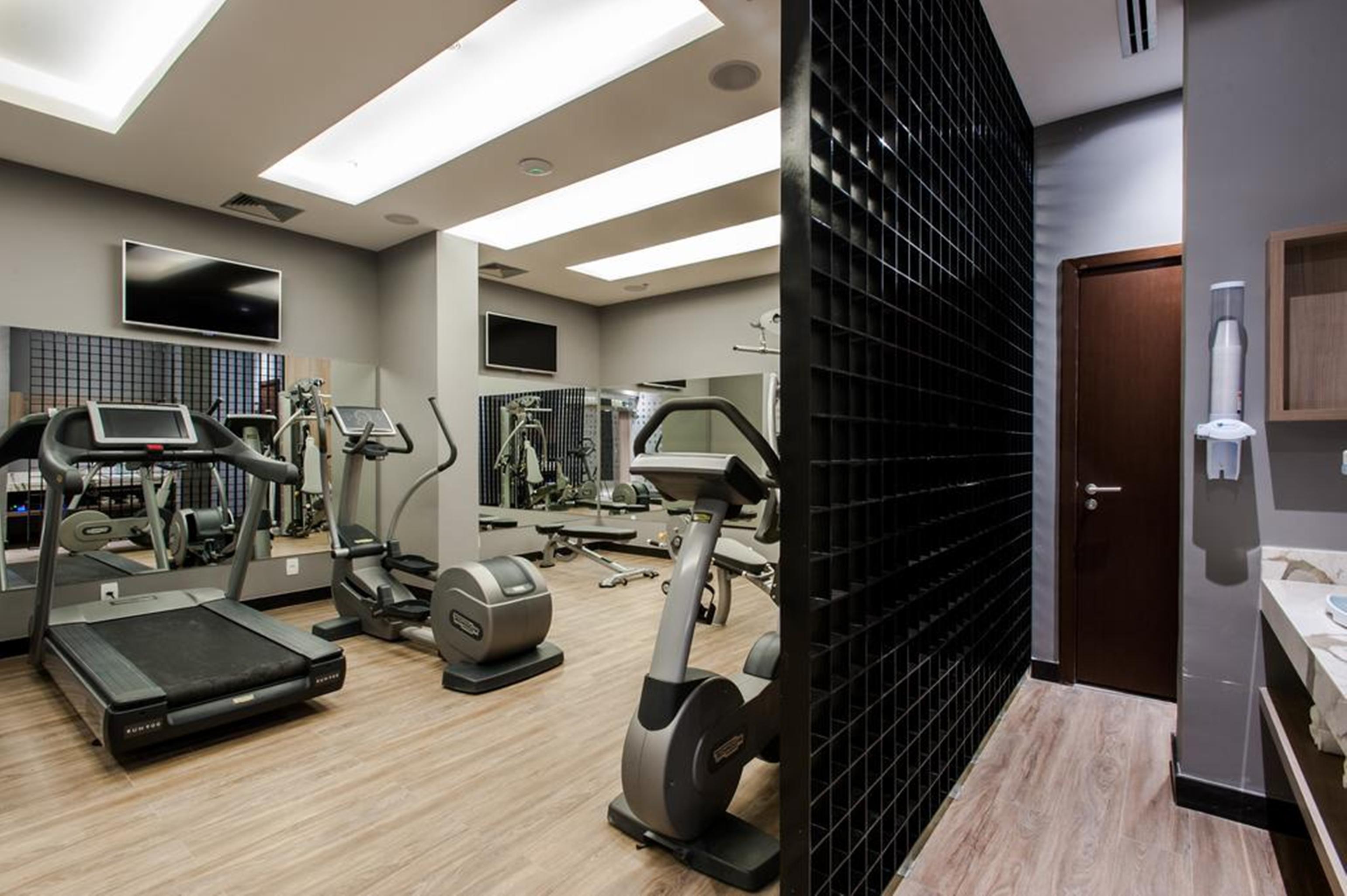 Hotel Atlantico Prime Рио-де-Жанейро Экстерьер фото Gym interior design